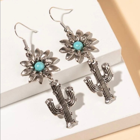 Silver Daisy Cactus Drop Earrings - Picture 3 of 14